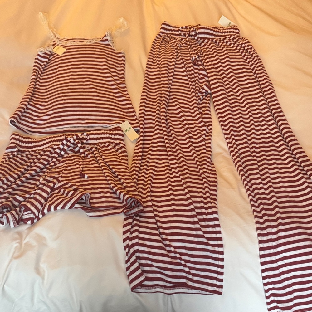3 Piece Aerie Lace-Trim Tank Short and Pants Matching Set - new with tags! XXS